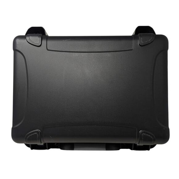 Canada Goose Hard Shell Travel Utility Case Foam Lined Rugged Waterproof Style - Picture 5 of 5